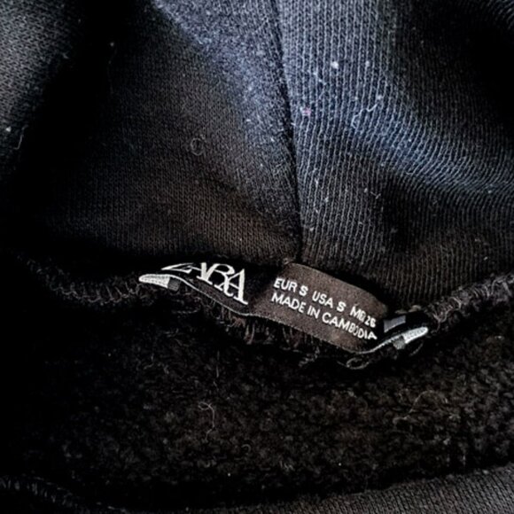 ZARA Black Cropped Turtleneck Sweatshirt | Size S | Neutral Casual Style - Picture 4 of 4